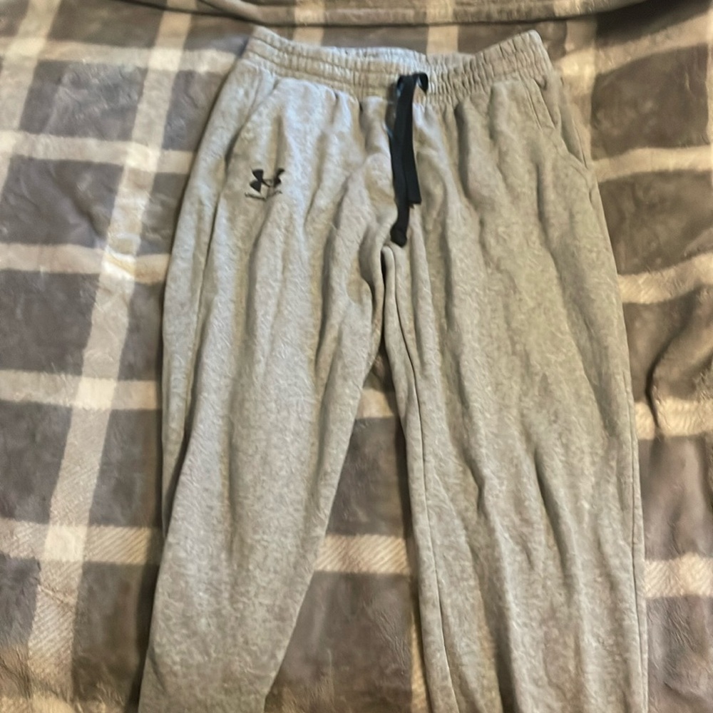 Grey sweatpants
